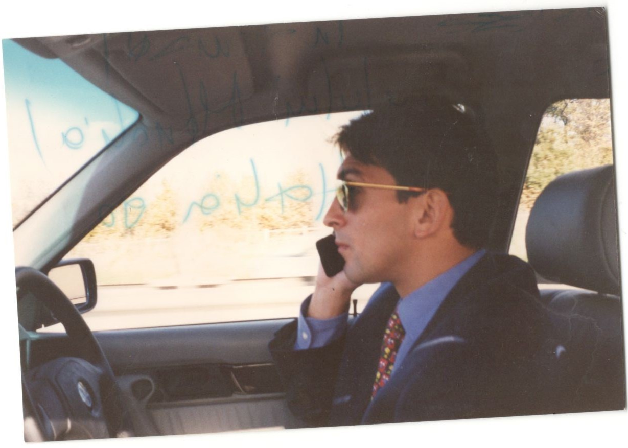 Imagini memorabile cu Ilie Dumitrescu! ”Mi-au dat un calculator, nici nu știam să-l deschid”. Mașină primită la Londra