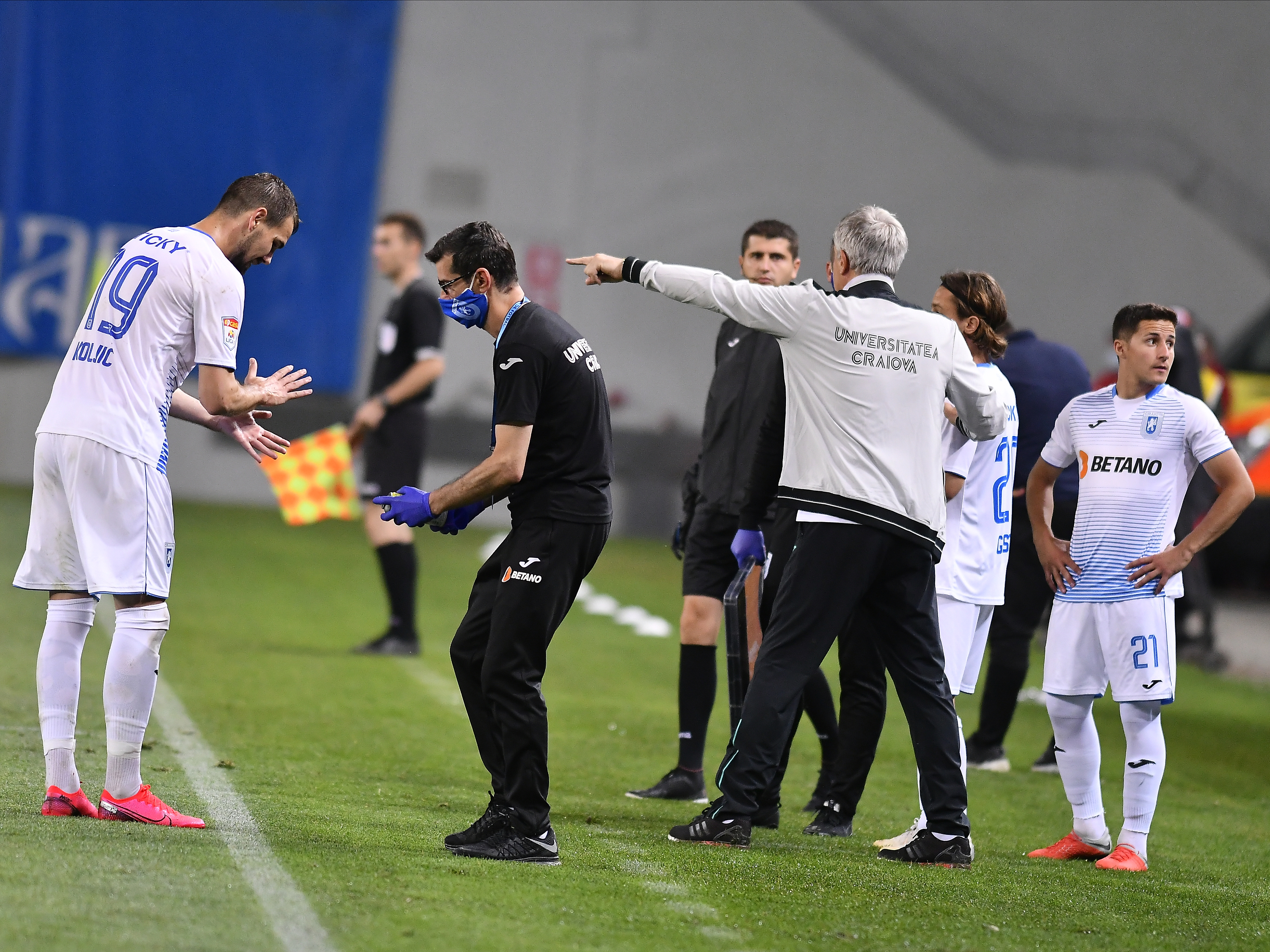 Universitatea Craiova s-a despărţit de jucătorul în care acum un an şi jumătate îşi punea mari speranţe