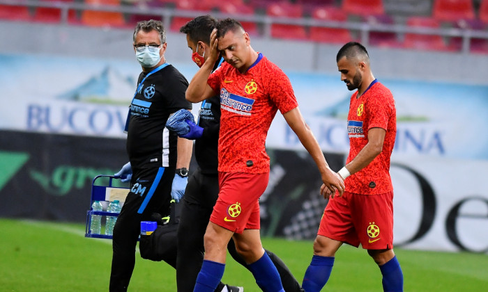 Andrei Miron și Vali Crețu, într-un meci FCSB - Gaz Metan Mediaș / Foto: Sport Pictures