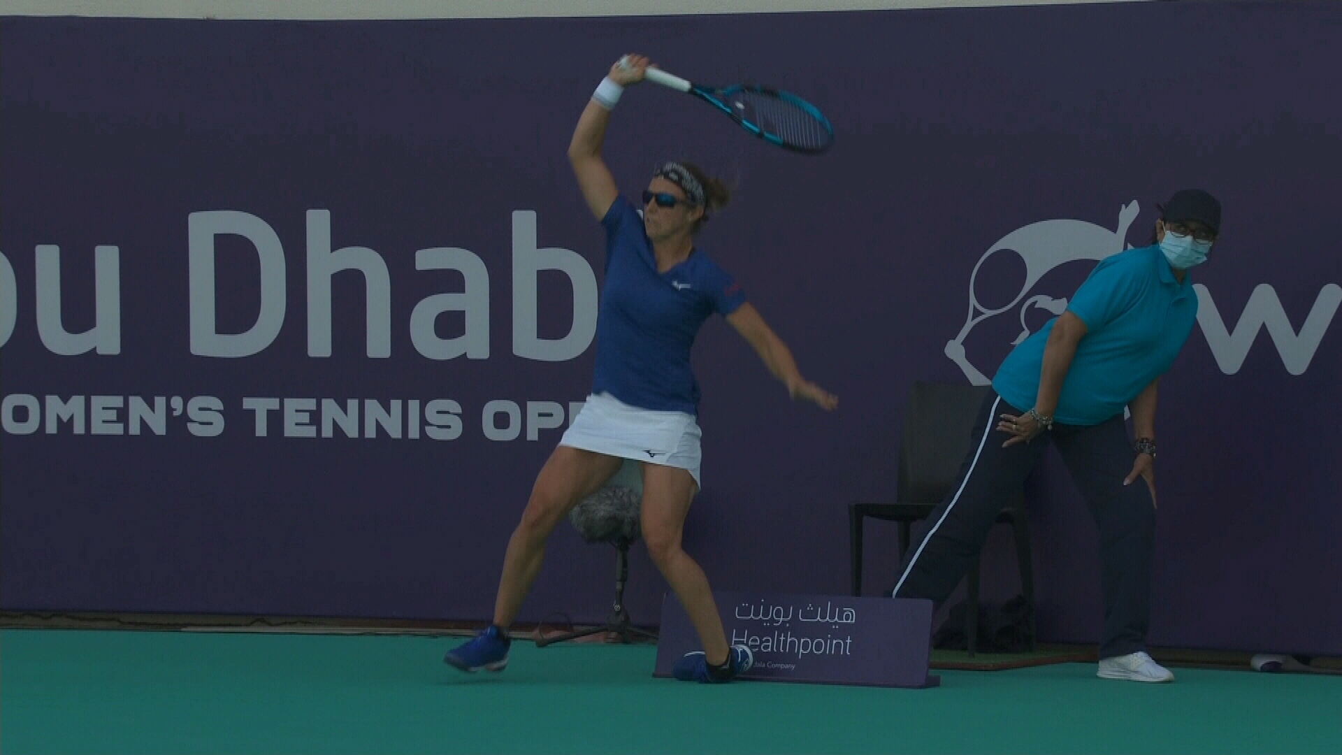 Kirsten Flipkens a ieșit în lacrimi de pe teren. Accidentare teribilă la Abu Dhabi, din cauza unui panou