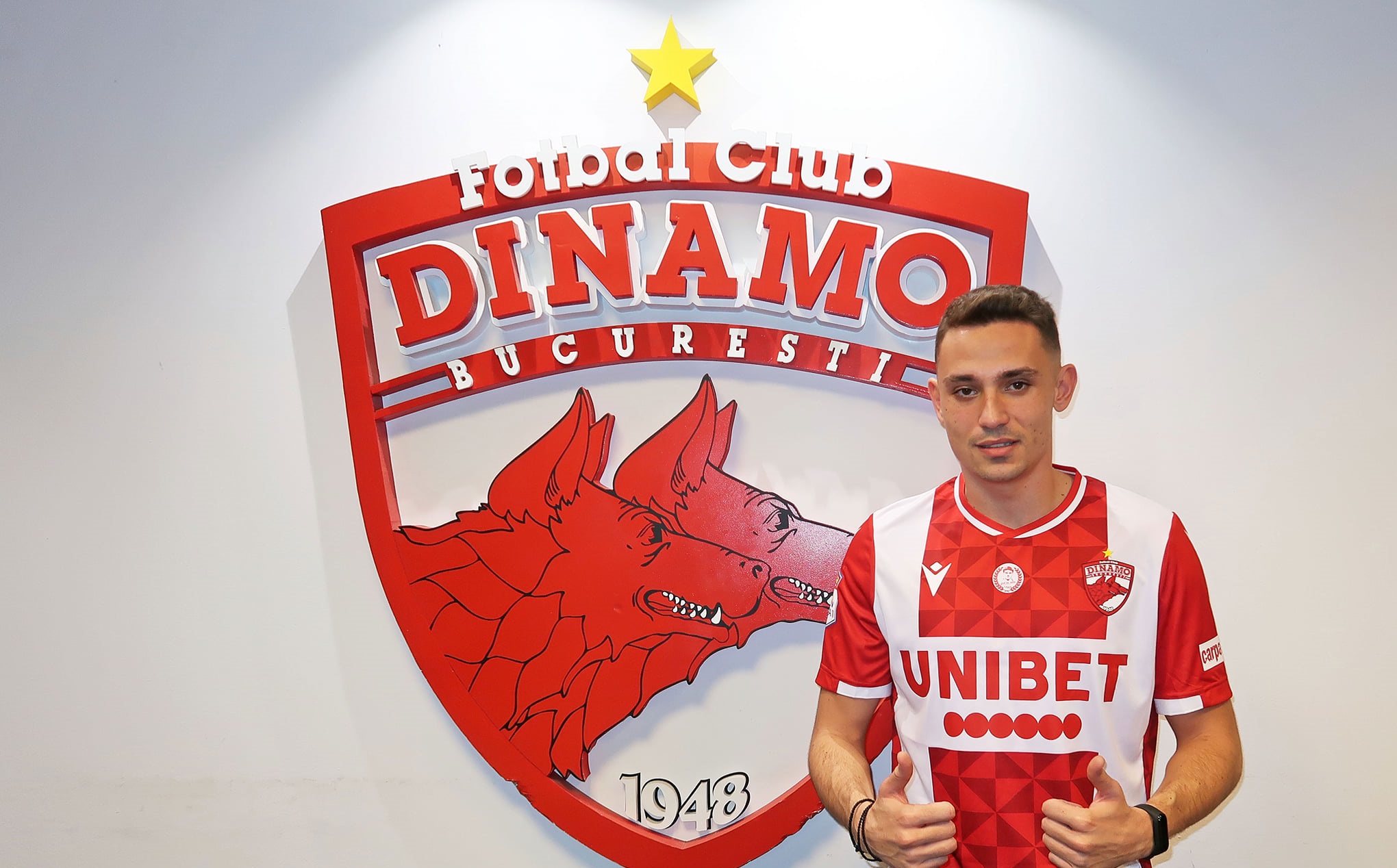 OFICIAL | Aflată în plină criză, Dinamo face transferuri! Prima mutare a iernii în ”Ștefan cel Mare”