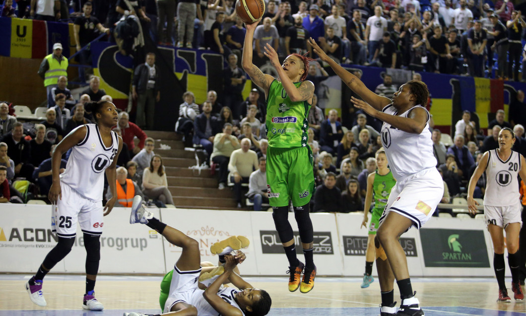 BASCHET FEMININ: UNIVERSITATEA CLUJ-NAPOCA - ACS SEPSI SIC SFANT