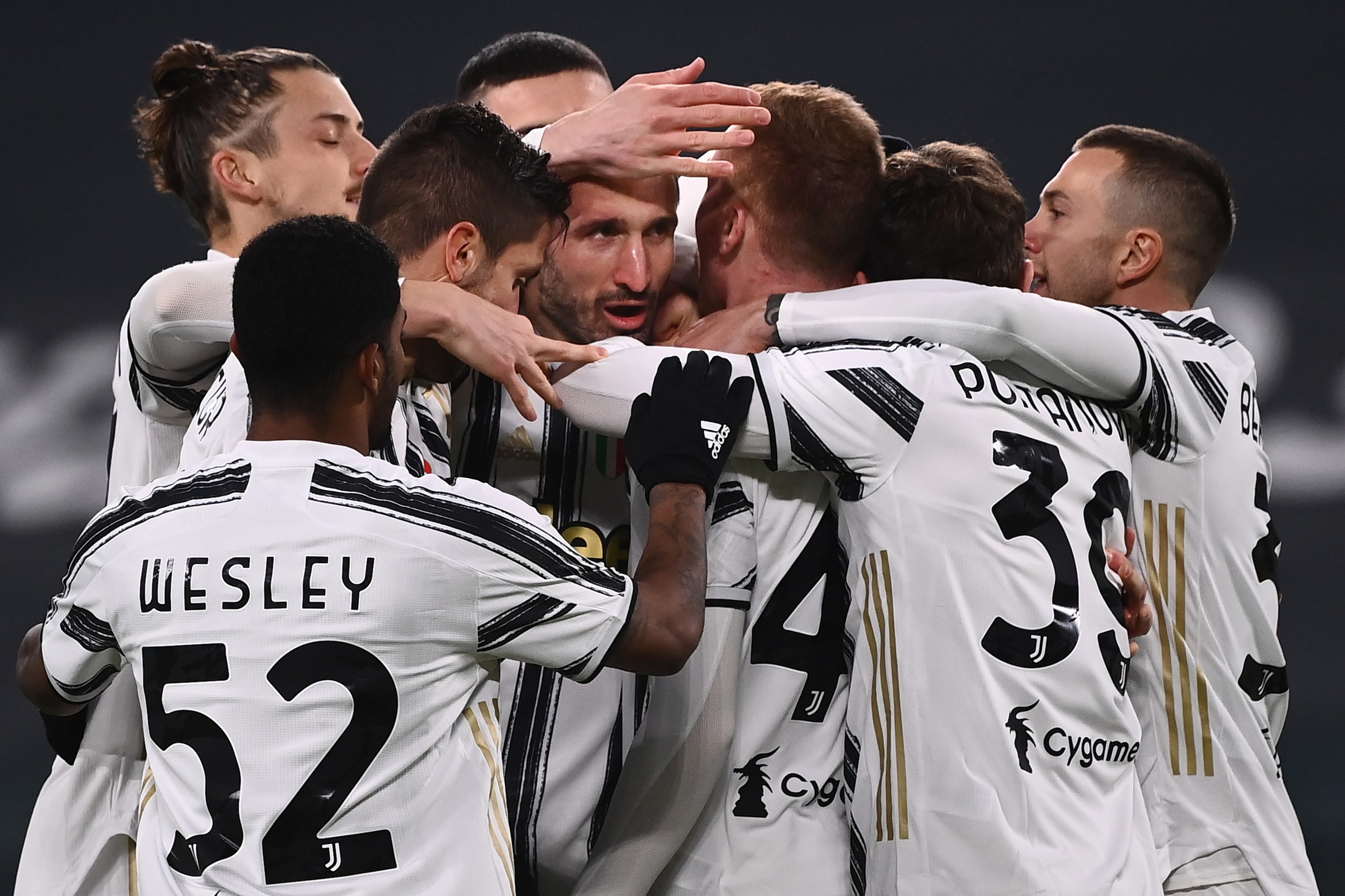 Juventus - Genoa 2-1, ACUM, în Cupa Italiei. Drăgușin, titular în premieră! Ronaldo, rezervă