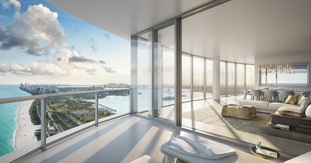 Manchester United star Alexis Sánchez has snapped up a new home in South Florida.