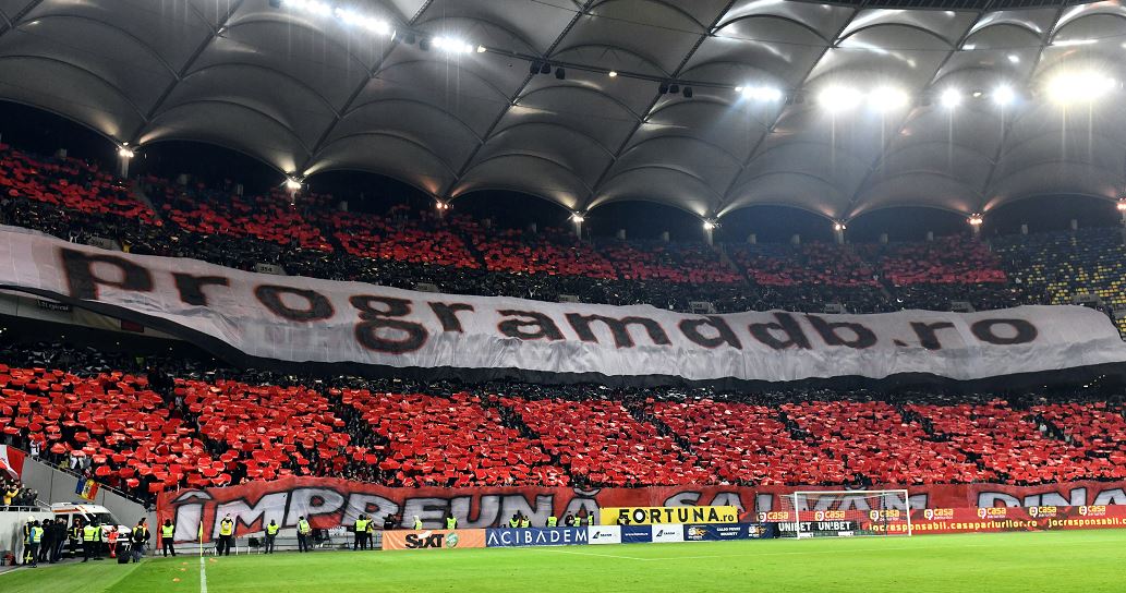 "Dăm gol şi răsturnăm Arena Naţională, câinilor!" Anunţ de ultimă oră făcut de suporterii-acţionari ai lui Dinamo
