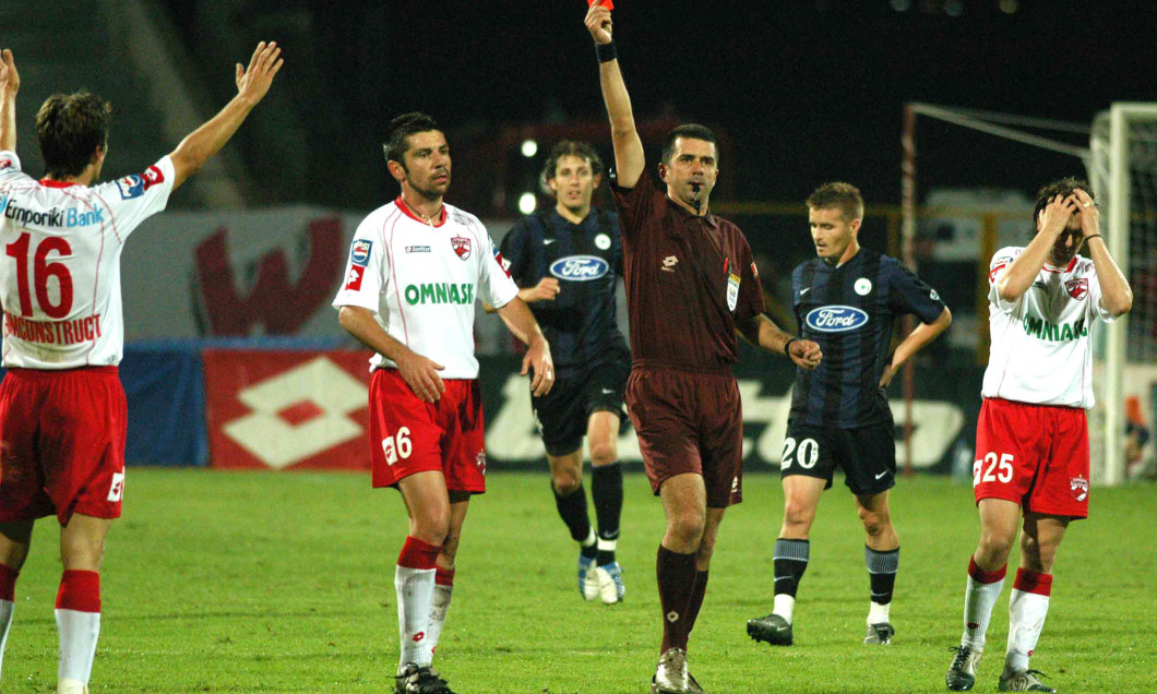 FOTBAL:DINAMO-FC NATIONAL 0-1 DIVIZIA A (12.09.2004)