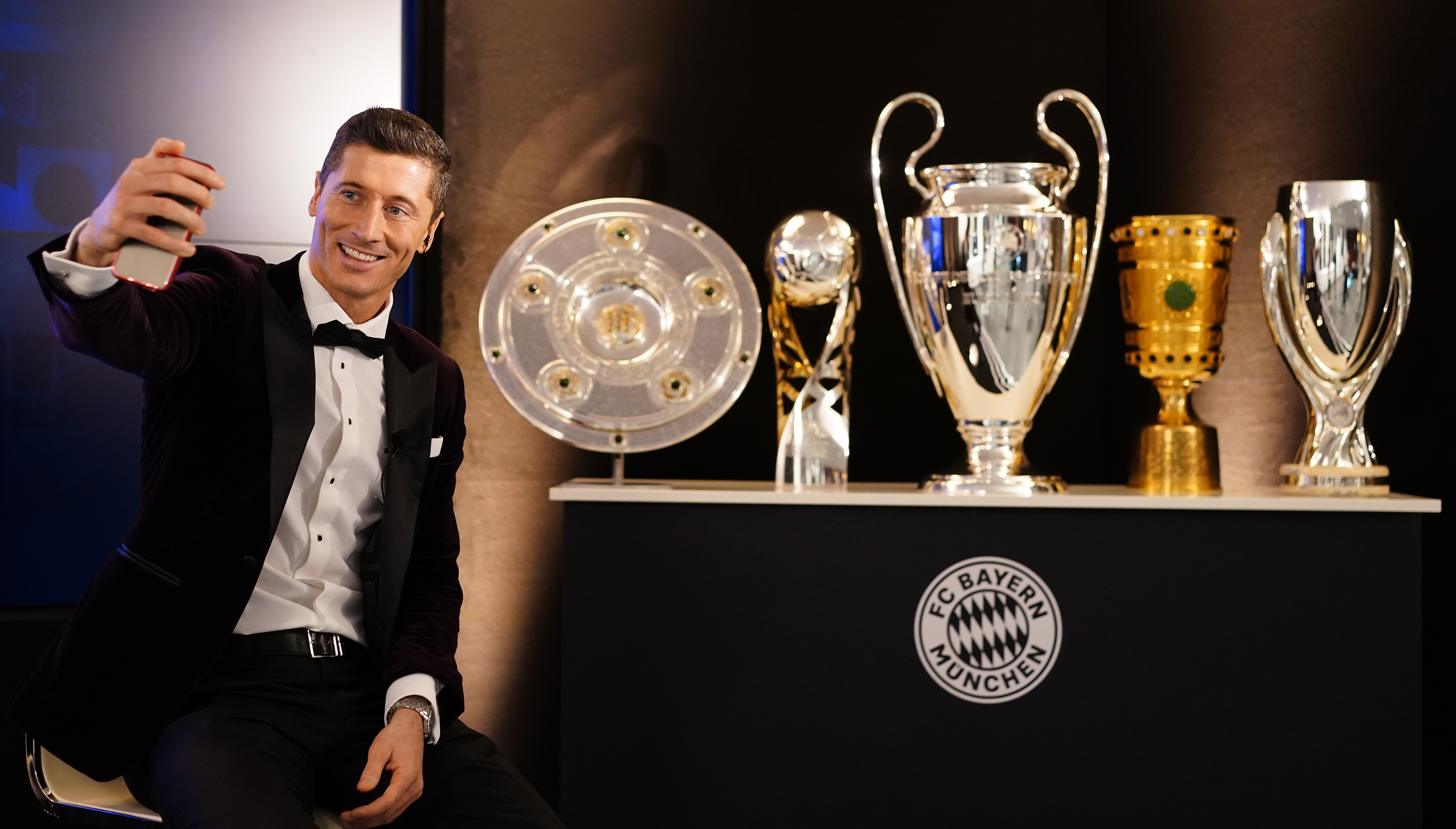 Nu e glumă! Dinamo l-a refuzat pe Lewandowski. Pe cine au preferat în locul său