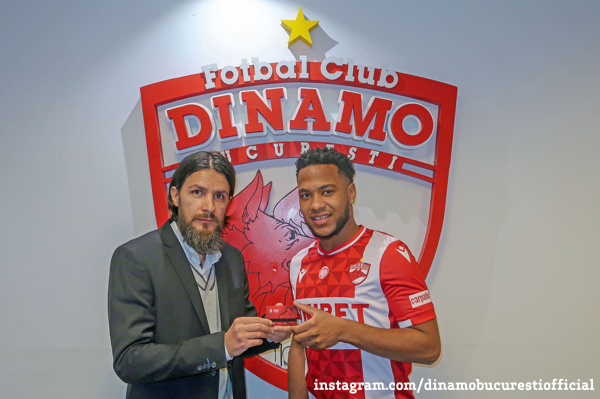 Dinamo a anunţat oficial un nou transfer