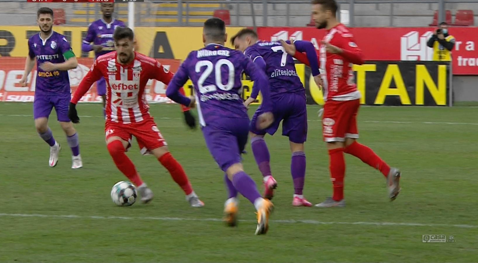 UTA Arad - FC Argeș 1-2. Ce nebunie pe final! Trei goluri în 5 minute. Piteștenii au întors scorul