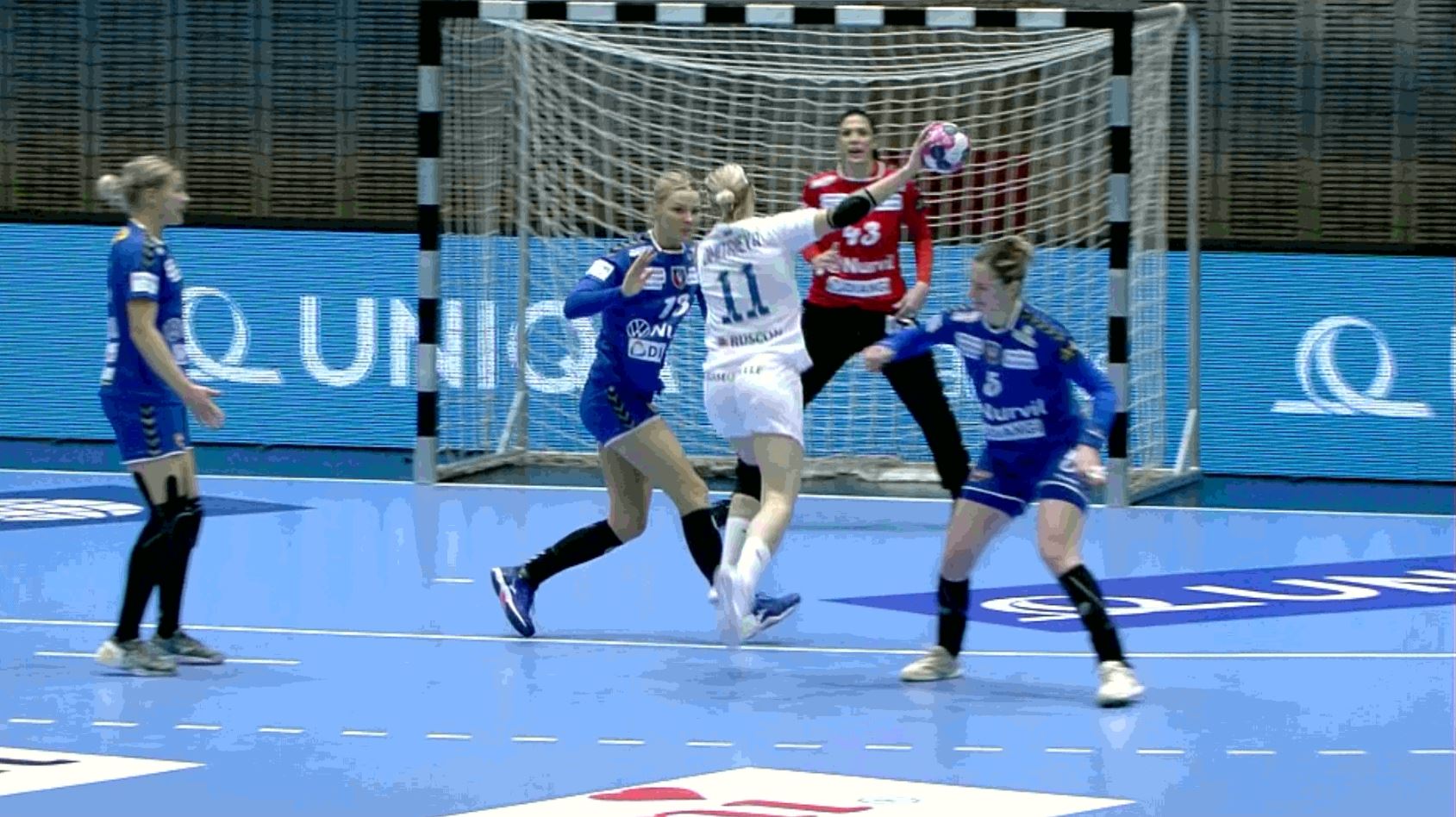 Râmnicu Vâlcea - CSKA Moscova 24-34. Româncele, spulberate de rusoaice în Champions League, la aceeași diferență ca în tur