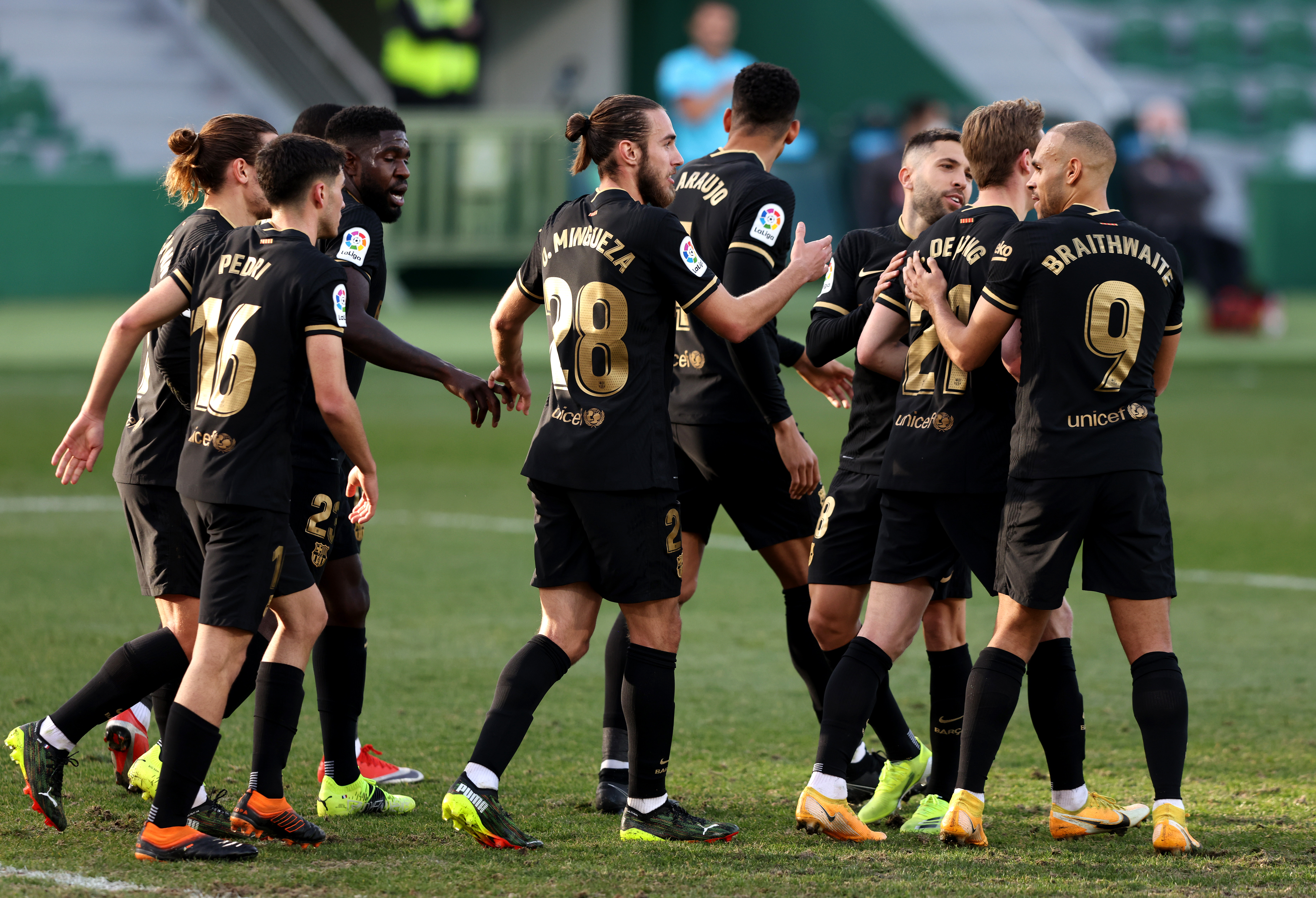 Elche - Barcelona 0-2. Catalanii au ajuns la trei victorii consecutive în La Liga