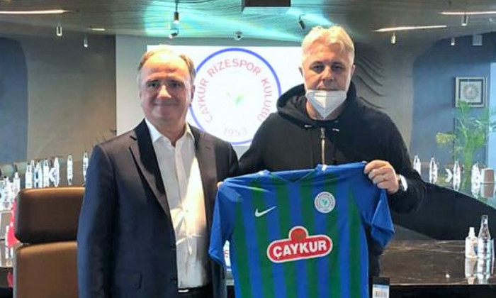 Marius Șumudică, alături de Ali Zeki Saruhan, vicepreședintele lui Rizespor / Foto: caykurrizespor.org.tr