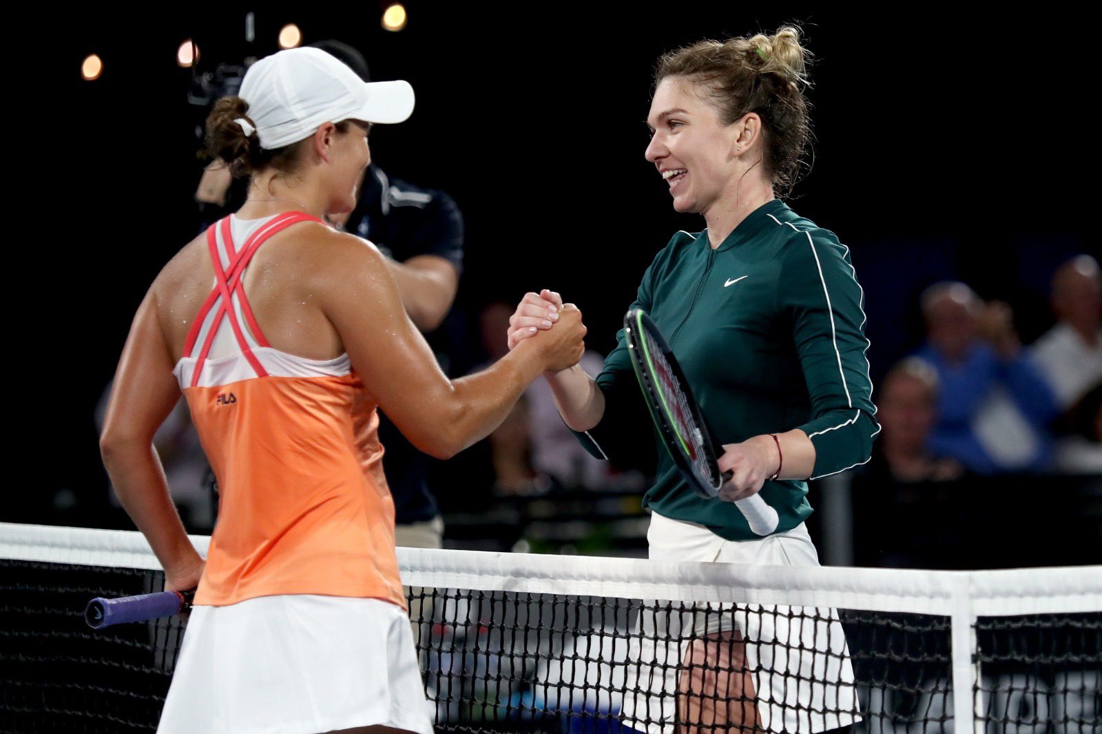 Ce a scris Barty pe Twitter după înfrângerea suferită în fața lui Halep: "Mulțumesc, Simo"