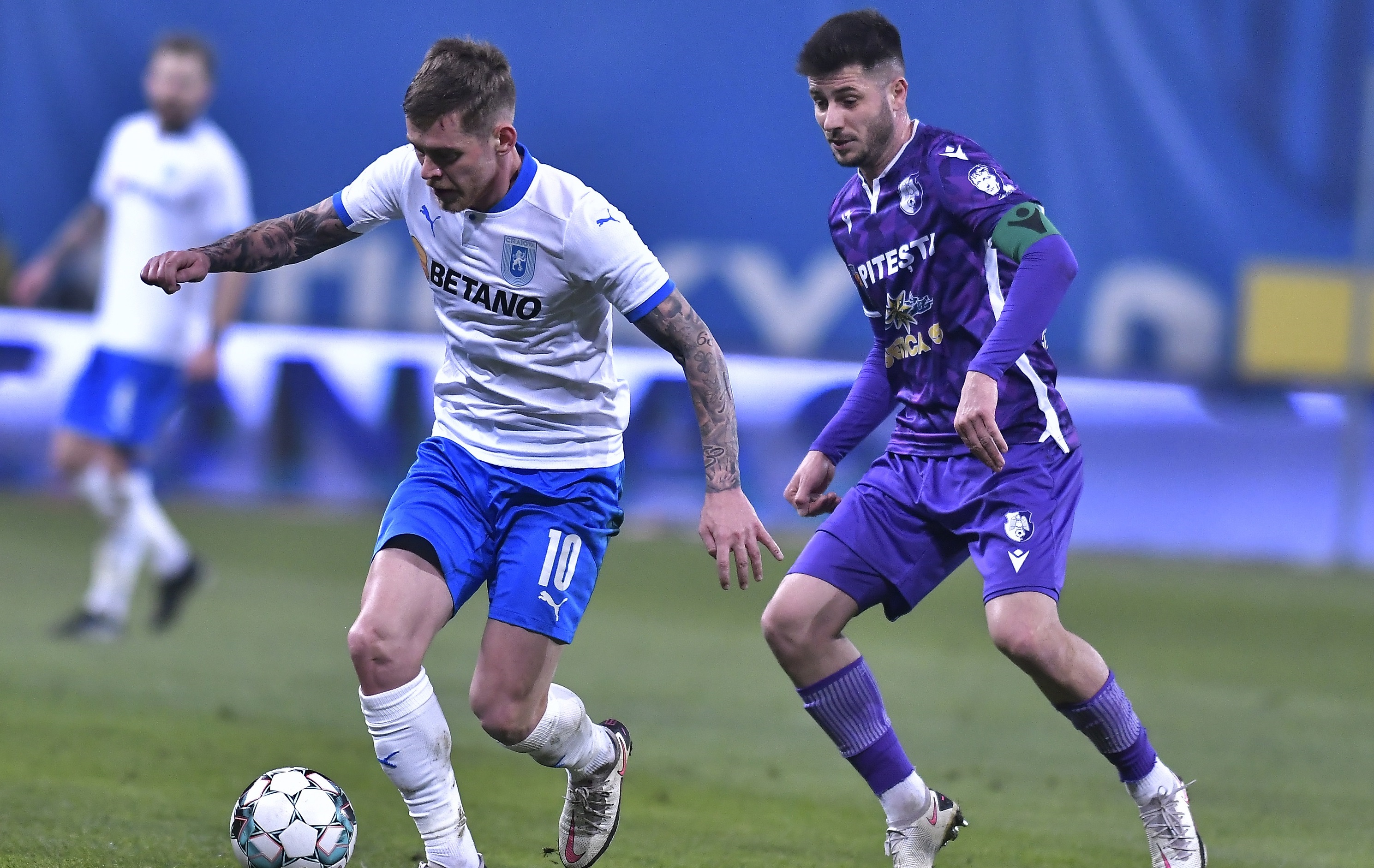 Craiova - FC Argeș 1-1, ACUM, pe Digi Sport 1. Piteștenii egalează după 3 minute. O bară pentru fiecare echipă