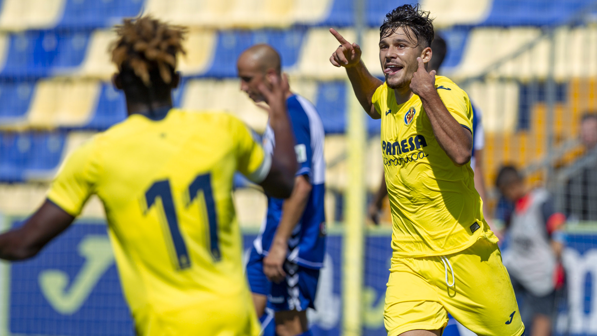 Cum a fost primit la Villarreal fundașul român care a dat probe la Barcelona și a fost urmărit de Real Madrid