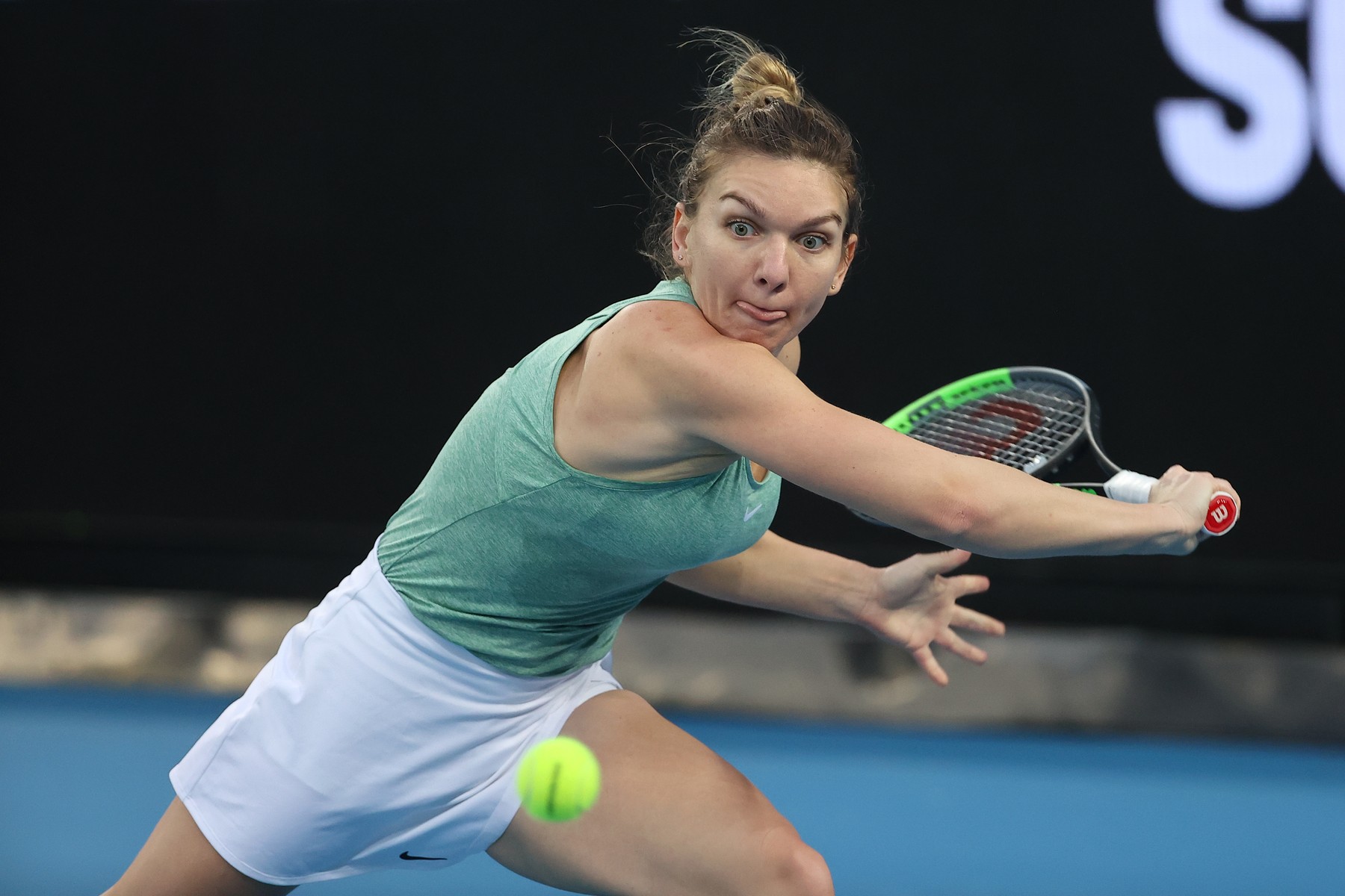 Momentul în care Simona Halep s-a enervat în meciul cu Potapova. Ce și-a reproșat