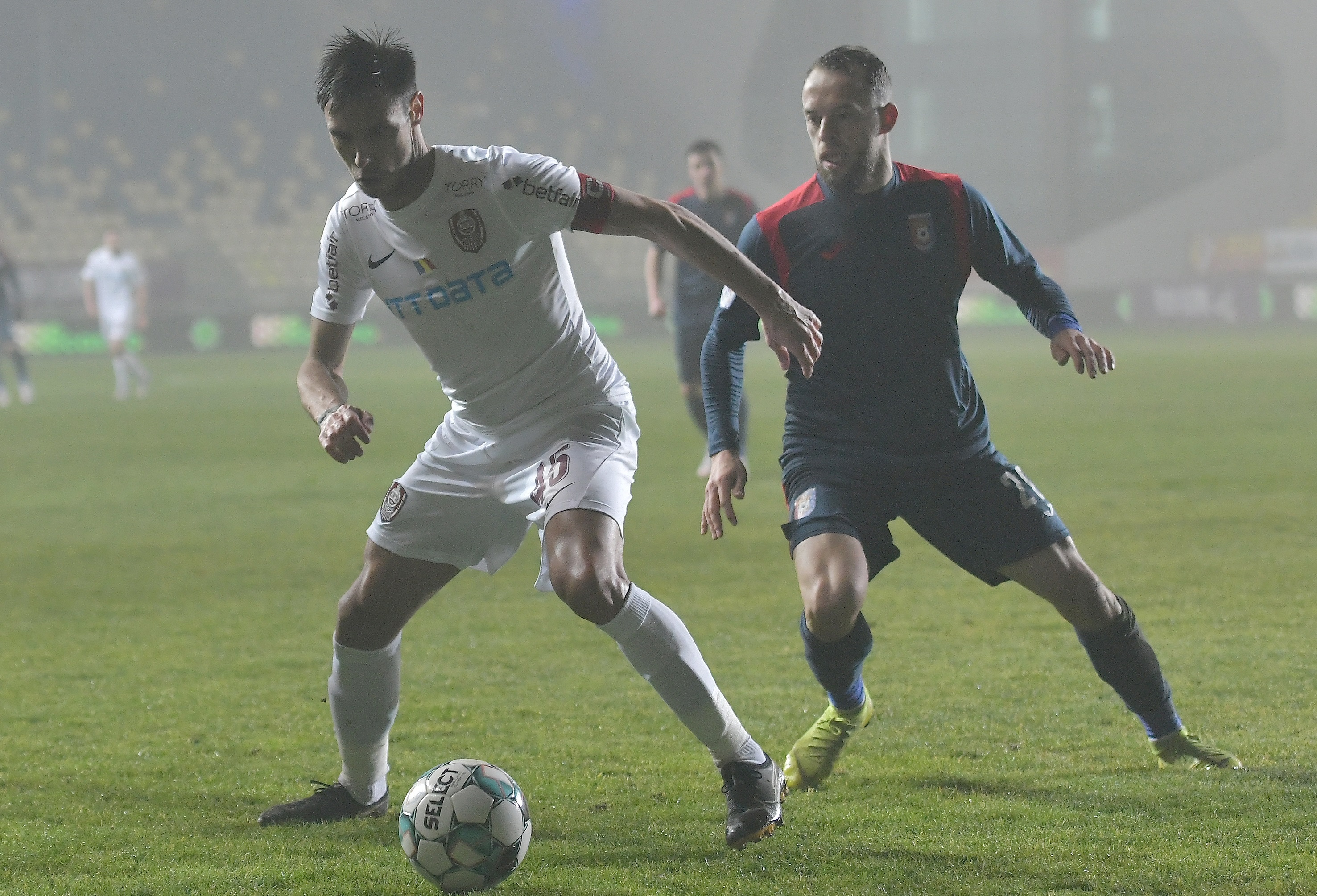 Mario Camora spune că CFR Cluj nu are scuze pentru jocul modest cu Chindia: ”Facem sacrificii să ne bucurăm la final!”