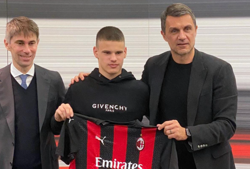Cel mai sincer fotbalist! Noul transfer al lui AC Milan a surprins, imediat după prezentare: ”Țin cu Juventus de mic”
