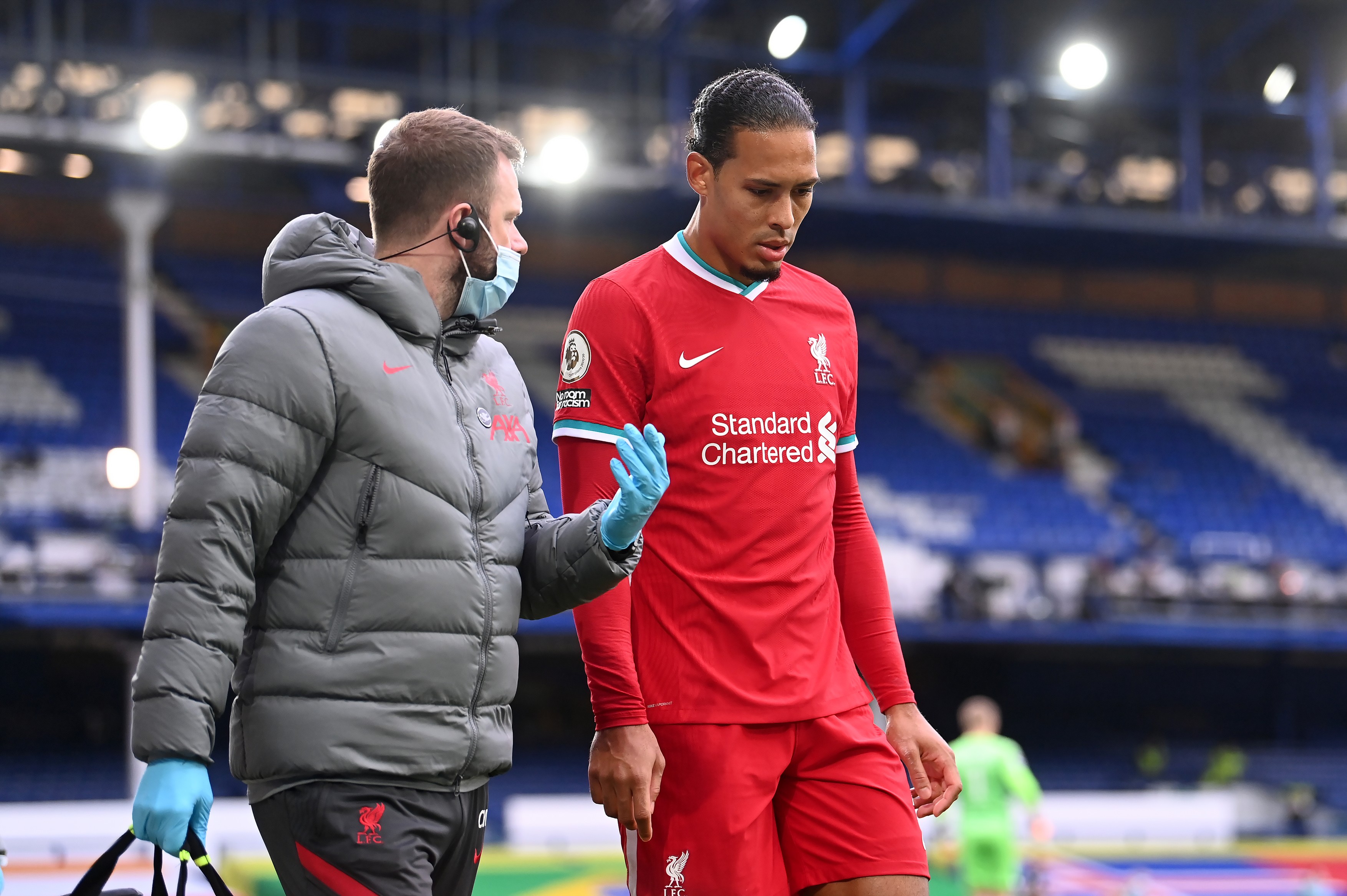Klopp, veste proastă pentru fanii lui Liverpool care sperau să-l mai vadă pe Van Dijk în acest sezon