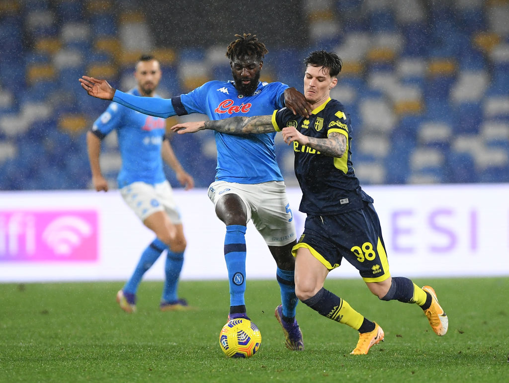Ce scriu italienii despre șansele ca Dennis Man să fie titular în Serie A, după transferurile făcute de Parma