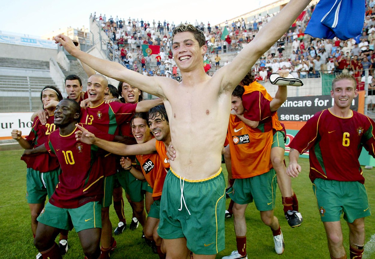 Ce i-a prezis tatăl lui Cristiano Ronaldo fiului său, înainte să moară din cauza alcoolismului, în 2005