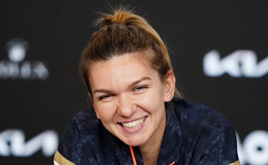 Mesajul postat de Simona Halep, după ce a văzut cum au surprins-o fotoreporterii la conferinţă