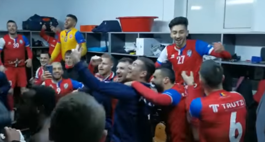 "Strigă FC Botoşani, la, la, la!" Bucurie de nedescris în vestiarul moldovenilor după victoria cu CFR Cluj