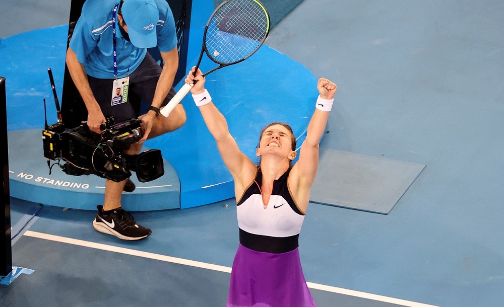 "Bucuria de a câştiga!" Simona Halep, imagini de colecţie după revenirea fantastică din meciul cu Ajla Tomljanovic