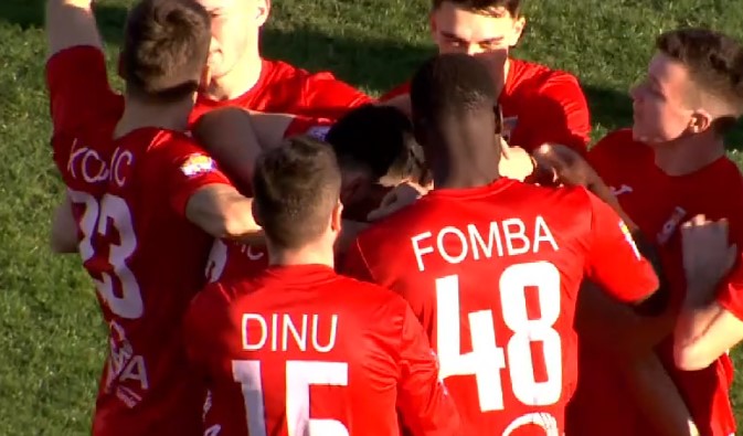 Farul - Chindia 0-3. Dâmbovițenii s-au întrecut în execuții superbe și s-au calificat în sferturile Cupei României