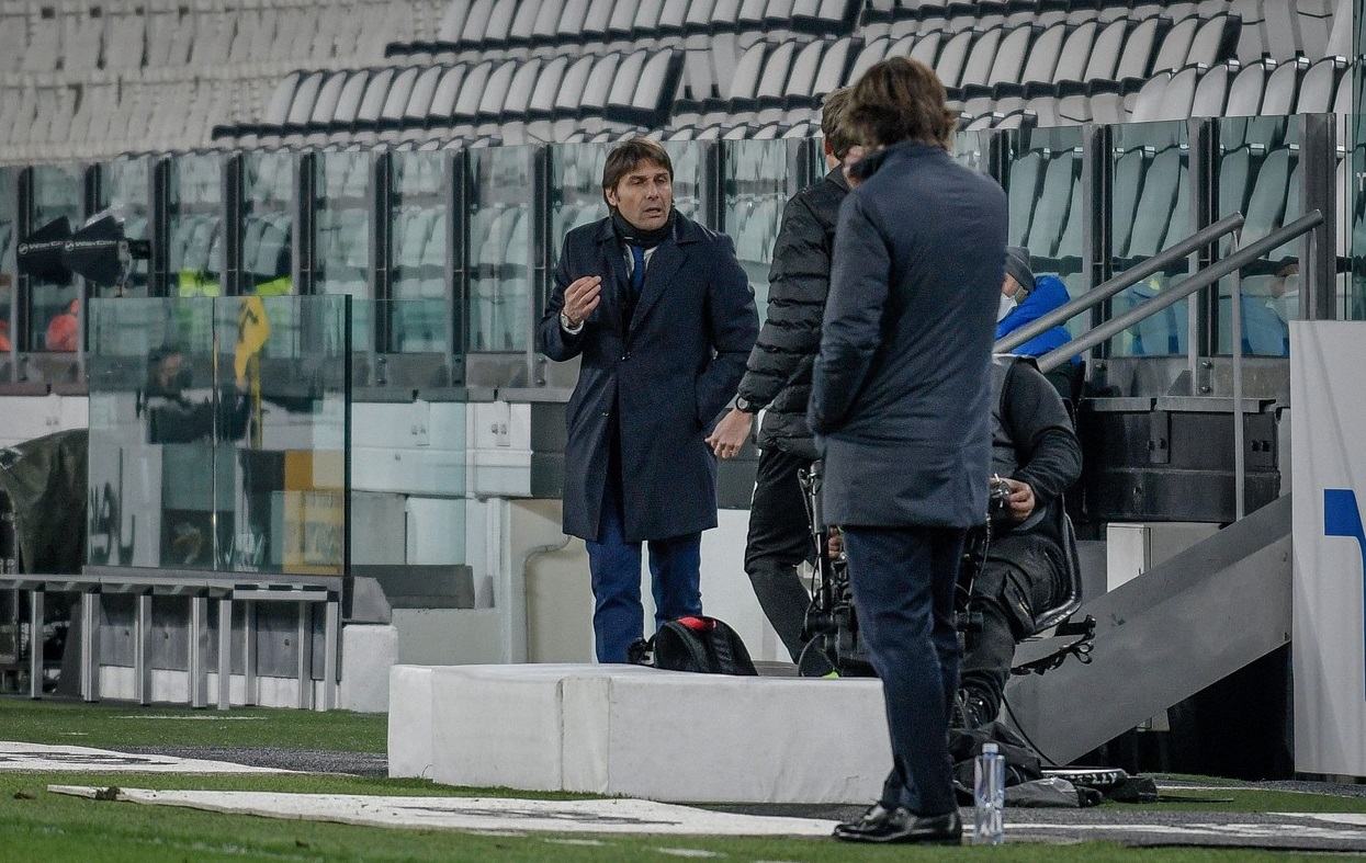 ”Nu mănânci la un restaurant de 100 de euro cu 10, nu?” De la ce a pornit scandalul Conte vs. Juve, cu insulte și semne obscene