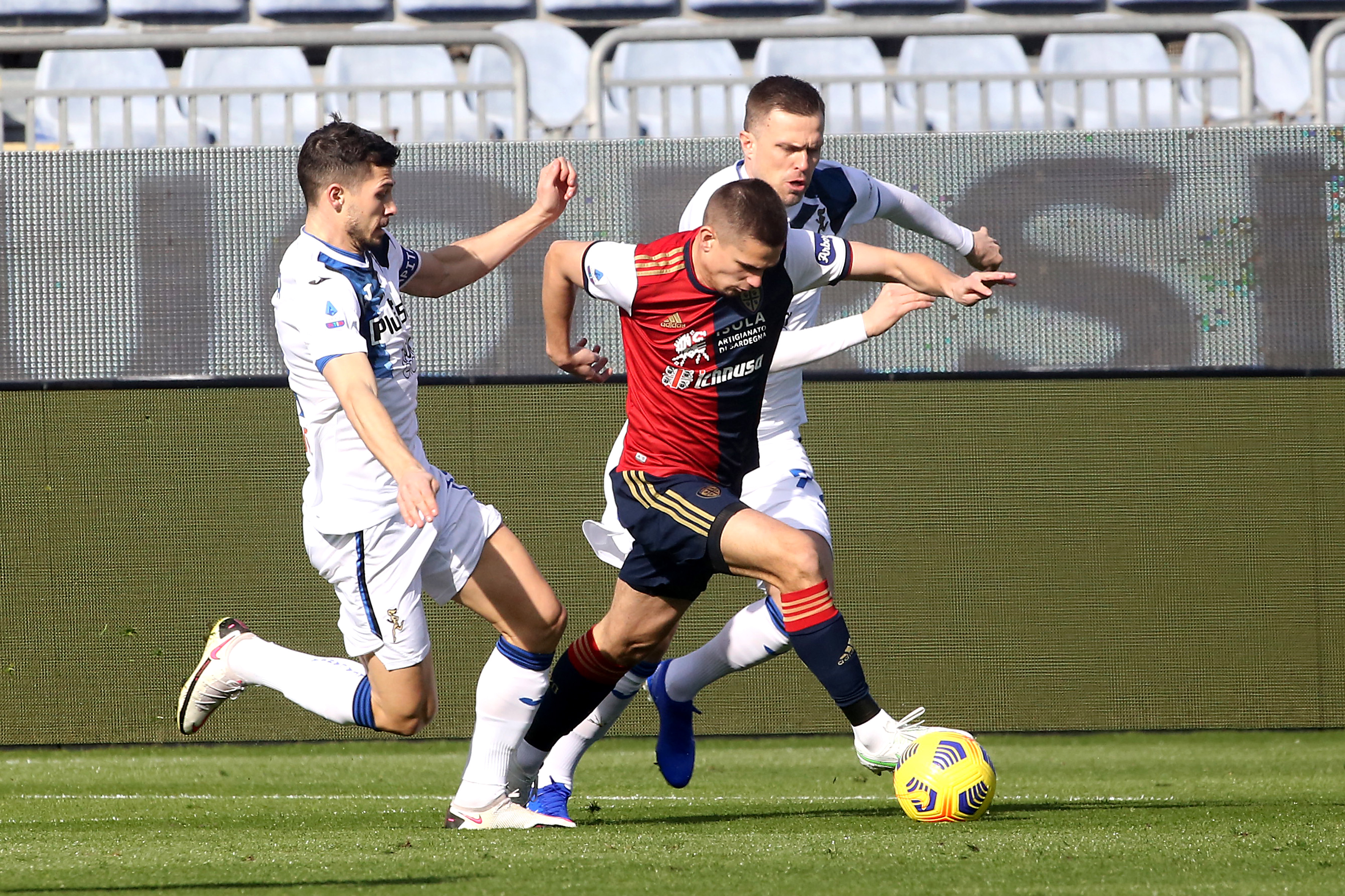 Cagliari - Atalanta 0-1. Răzvan Marin a fost titular, dar n-a putut opri eșecul echipei sale, care e pe loc retrogradabil