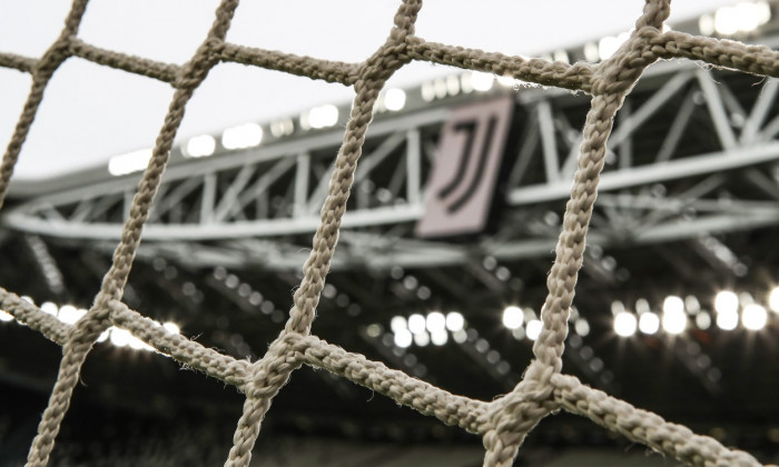 Juventus Women v Olympique Lyonnais - UEFA Womens Champions League - Round of 32 - First Leg - Juventus Stadium