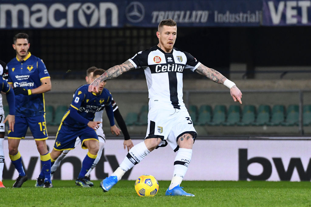 Hellas Verona - Parma, 1-1, ACUM, la Digi Sport 2. S-au marcat golurile în primele 13 minute. Man și Mihăilă sunt rezerve