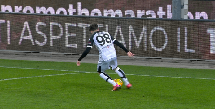 Hellas Verona - Parma 2-1 | Dennis Man și Mihăilă au animat atacul oaspeților pe finalul partidei