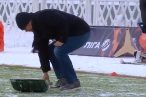 Explicațiile lui Mircea Lucescu după ce imaginile cu el la lopată au devenit virale