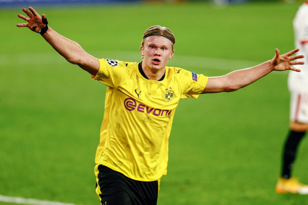 Sevilla CF v Borussia Dortmund, UEFA Champions League, round of 16, first leg. Football, Sanchez Pizjuan Stadium, Sevilla, Spain - 17 JAN 2021