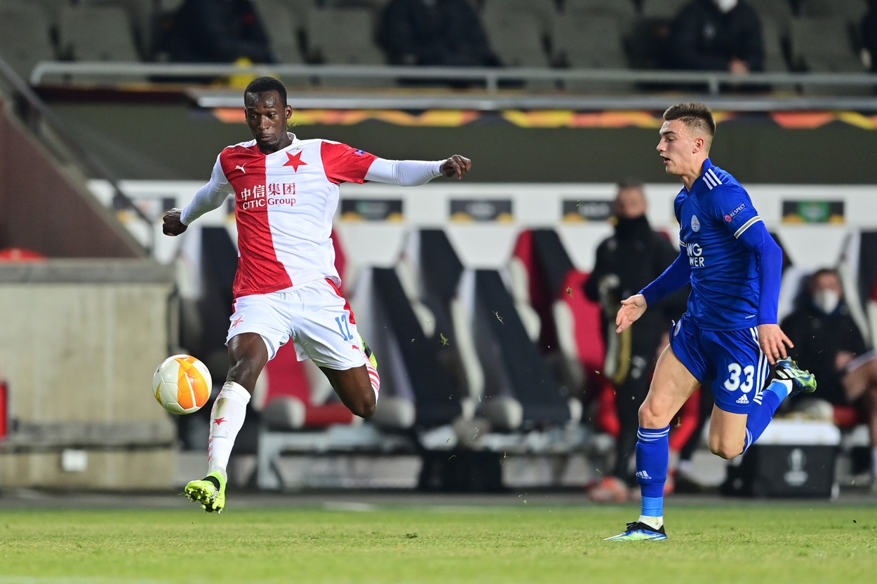 Slavia Praga - Leicester 0-0. Cehii, cu Nicolae Stanciu titular, visează să tranșeze calificarea în Anglia