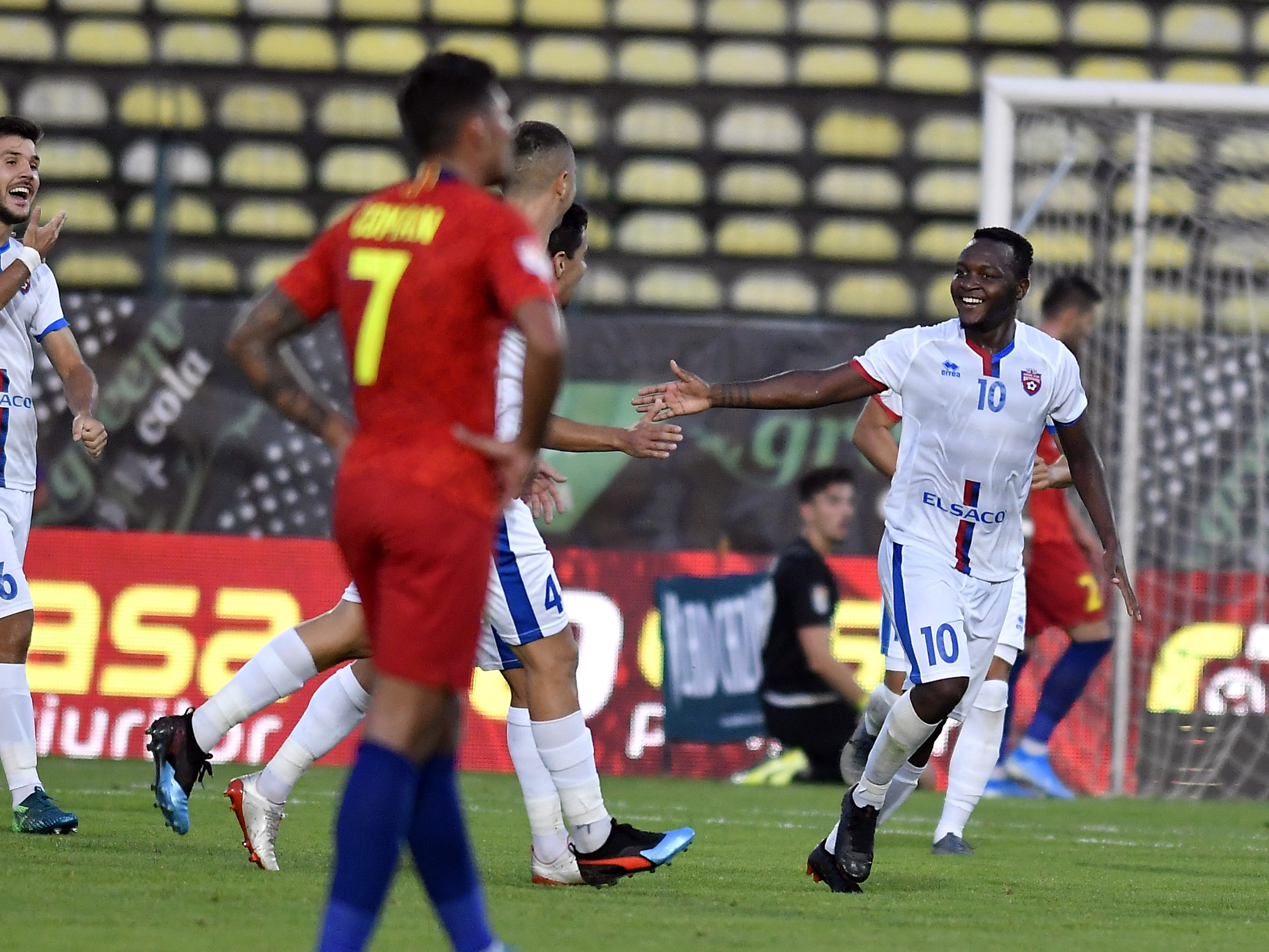 Ongenda nu se gândește la FCSB: "Așa ar fi mai bine". Cum l-a impresionat Croitoru + verdictul pentru Man și Mihăilă