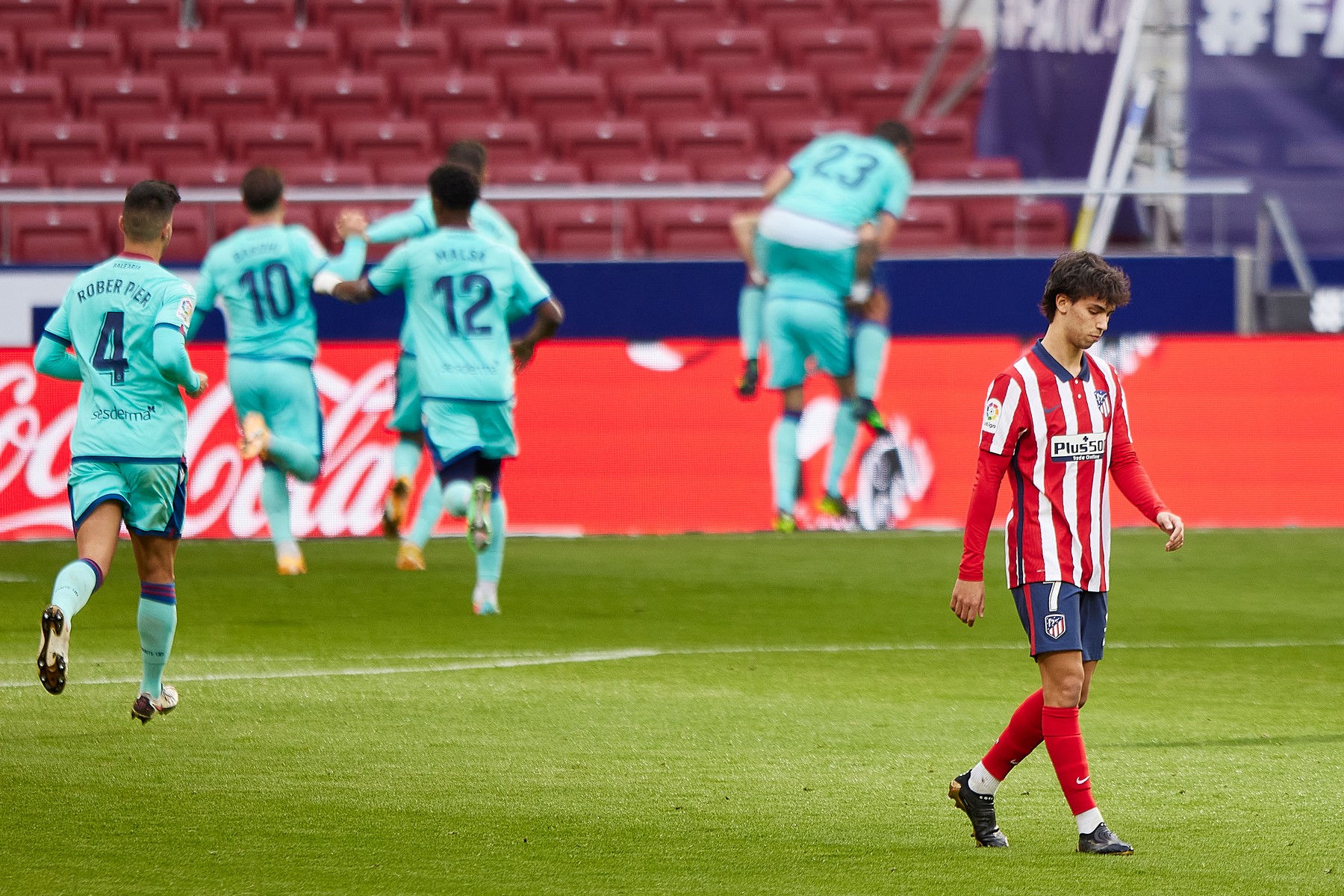 Atletico Madrid - Levante 0-2. Oaspeții au înscris de la jumătatea terenului! Lupta pentru titlu rămâne deschisă