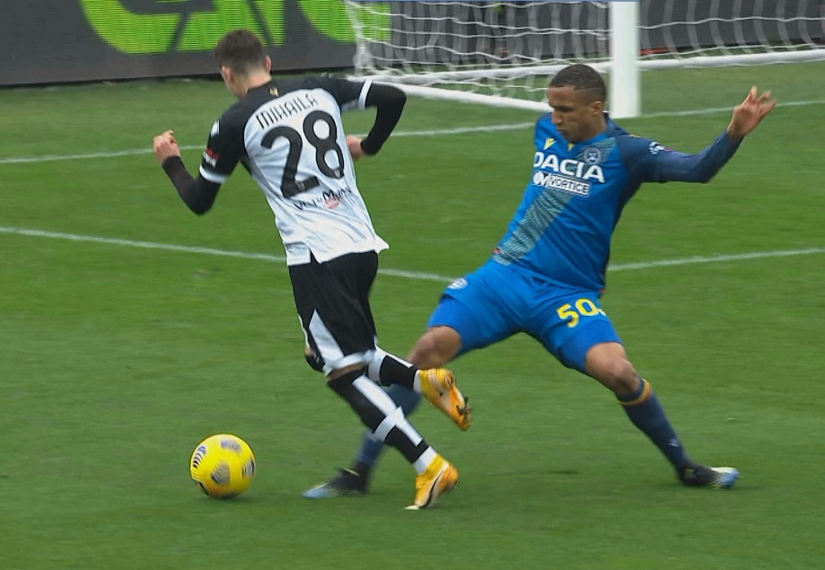 Mihăilă, decisiv pentru Parma într-un moment dificil. Românul a scos penalty-ul din care Kucka a înscris pentru 2-0