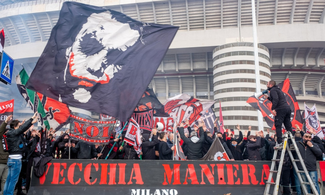 The ultra Milan fans fill the square in front of the historic south curve on the occasion of the championship derby