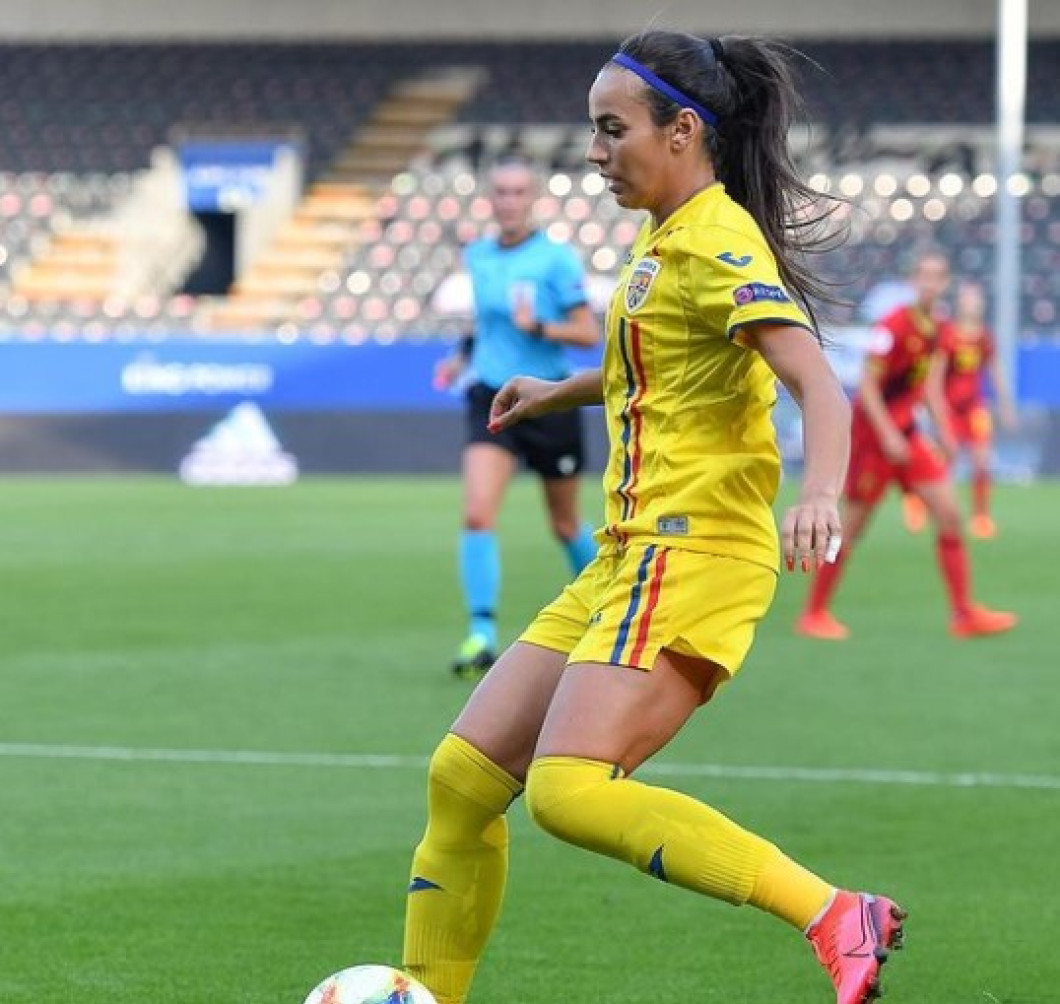 romania-feminin9