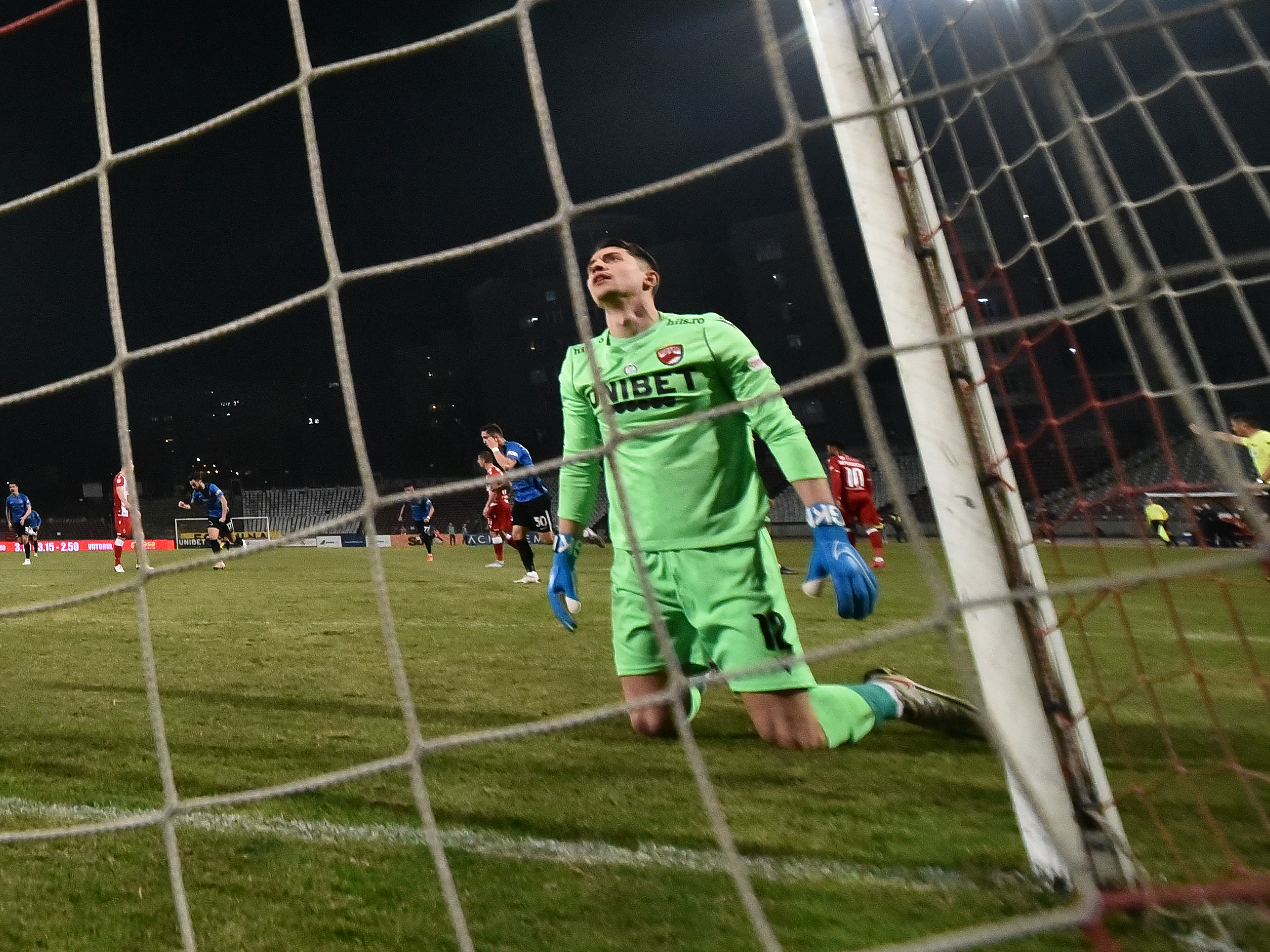 Dinamo - Viitorul 0-5 | Tom și Jerry în Groapă. Momentul în care Gabi Balint a pufnit în râs