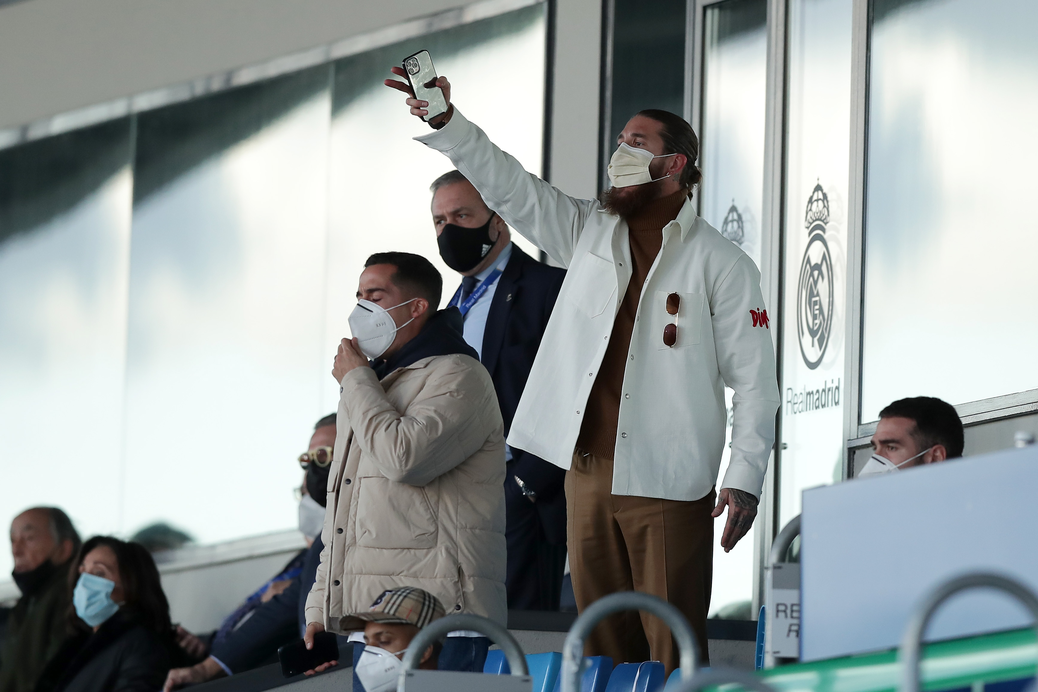 Zinedine Zidane a răbufnit la conferință: ”Aceeași întrebare, sunt impresionat”. Sergio Ramos, ”mărul discordiei”