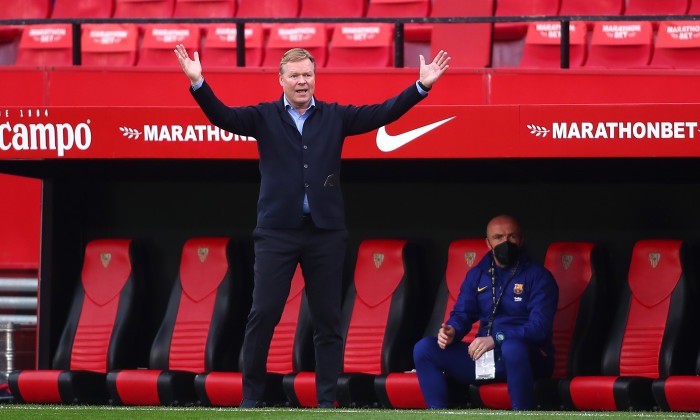 Ronald Koeman, în meciul Sevilla - Barcelona / Foto: Getty Images