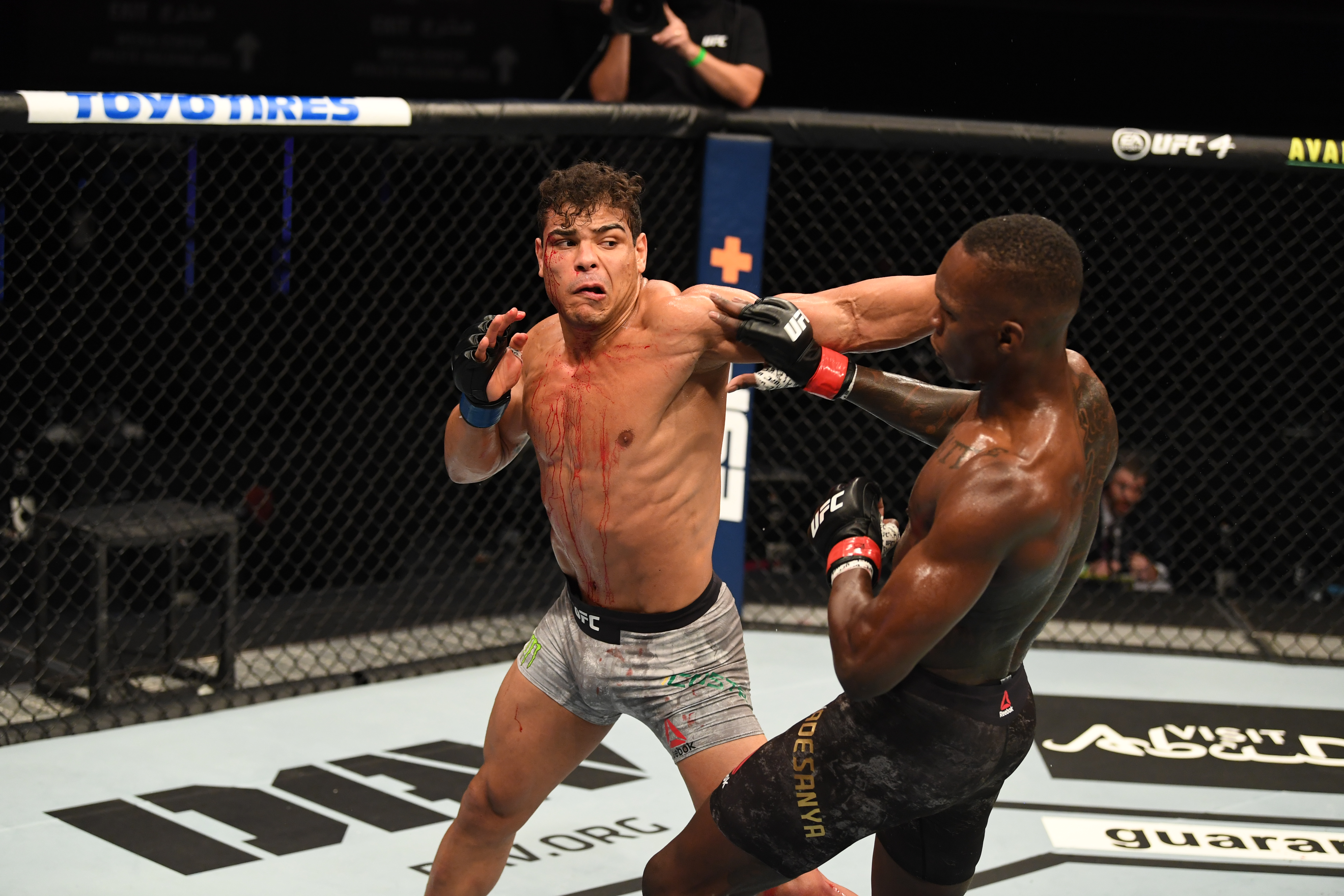 Am băut un pahar, apoi două, apoi toată sticla. Dezvăluirea starului din UFC, Paulo Costa. De ce a pierdut cu Adesanya