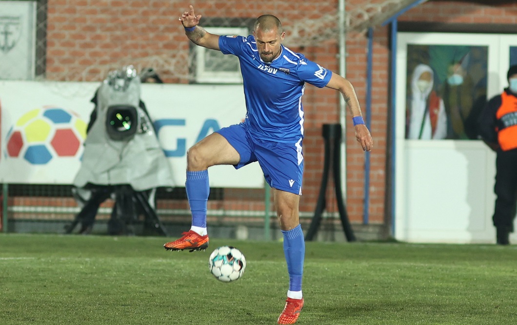 Gabi Tamaș impresionează la 37 de ani, în Liga 1. ”Partidă impecabilă, un adevărat lider!”