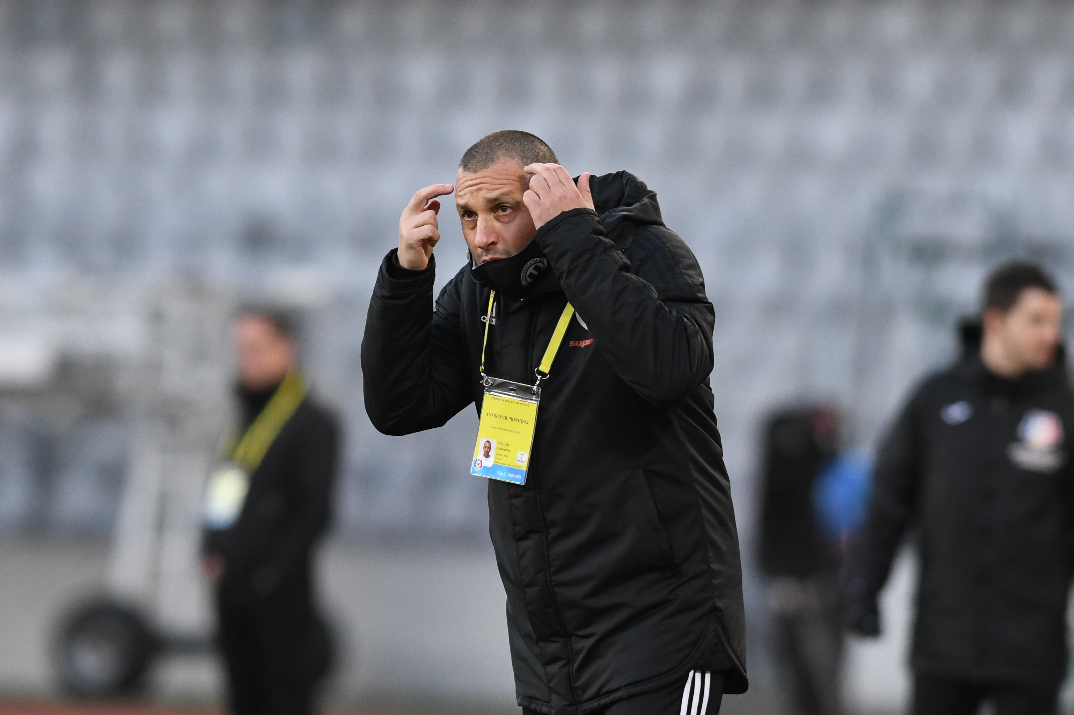 Costel Enache, supărat pe arbitraj după ce U Cluj a ieșit din Cupă: ”Durerea e mare, plătim doar unii!”
