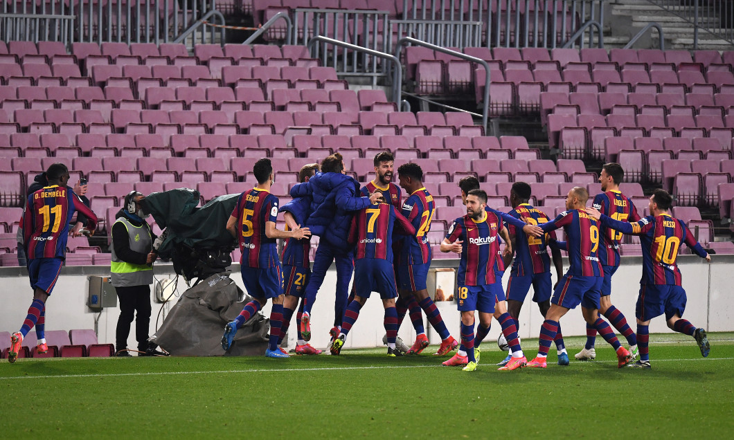 Fotbaliștii Barcelonei, în meciul cu Sevilla / Foto: Getty Images