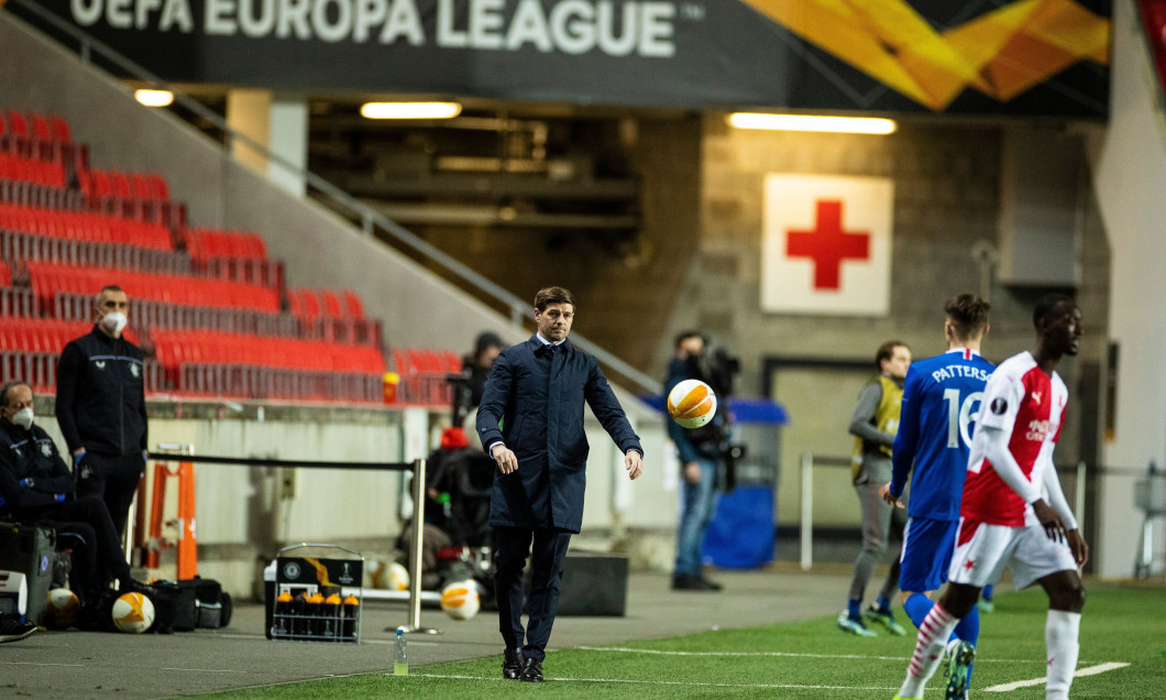 Steven Gerrard, antrenorul lui Rangers, în meciul cu Slavia Praga / Foto: Profimedia